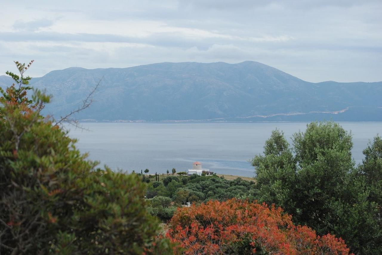 Villa Tati Kastos エクステリア 写真
